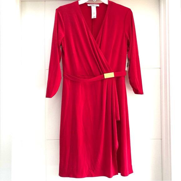 Laundry by Design Dresses & Skirts - Laundry by Design wrap 3/4 sleeve Mini Dress